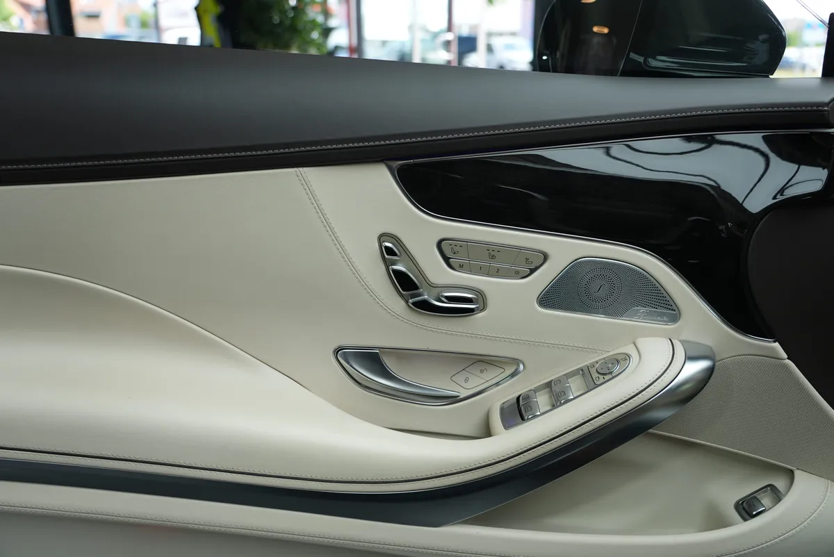 Mercedes-Benz S 63 AMG Coupé 4Matic+ - Image 9