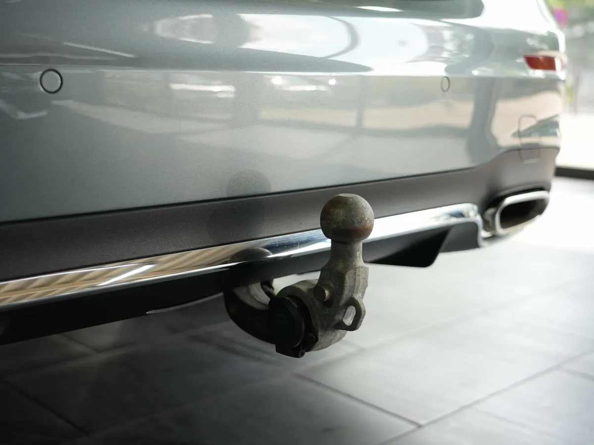Mercedes-Benz E 350 AMG Line - Image 6