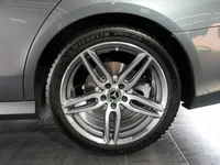 Mercedes-Benz E 350 AMG Line - Image 11