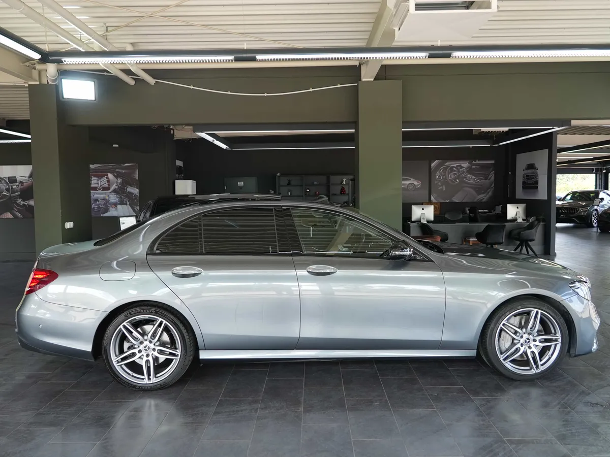Mercedes-Benz E 350 AMG Line - Image 29