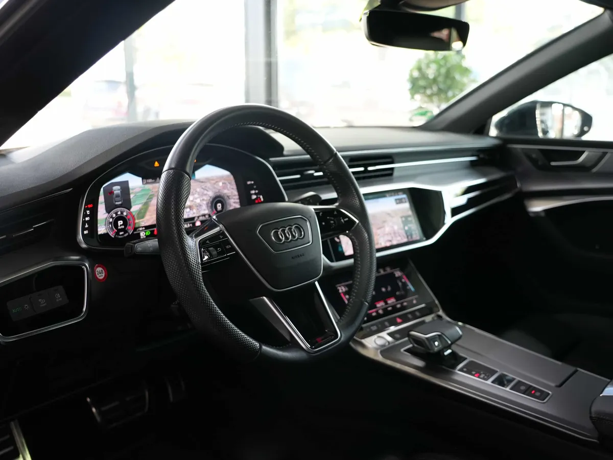 Audi A7 Sportback 55 TFSI S-Line Quattro - Image 11