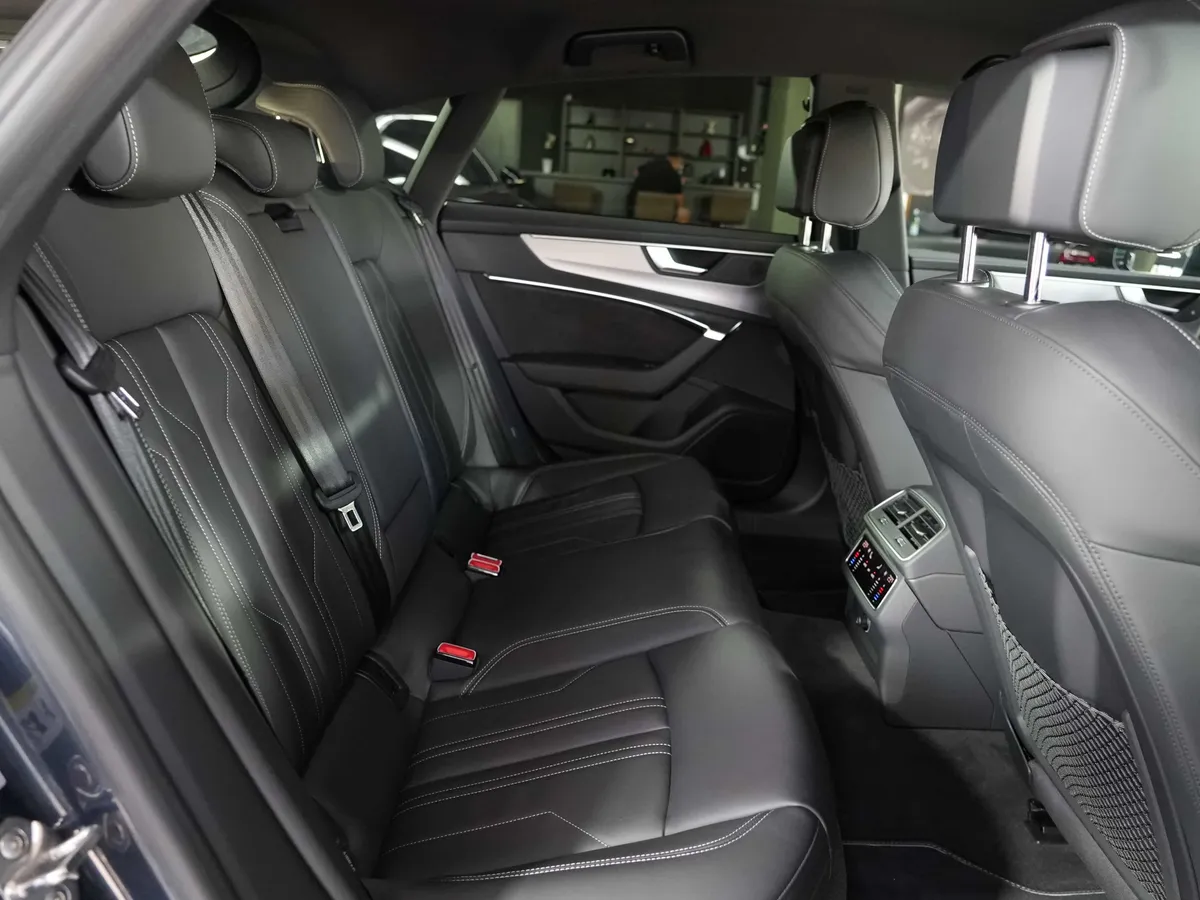 Audi A7 Sportback 55 TFSI S-Line Quattro - Image 15