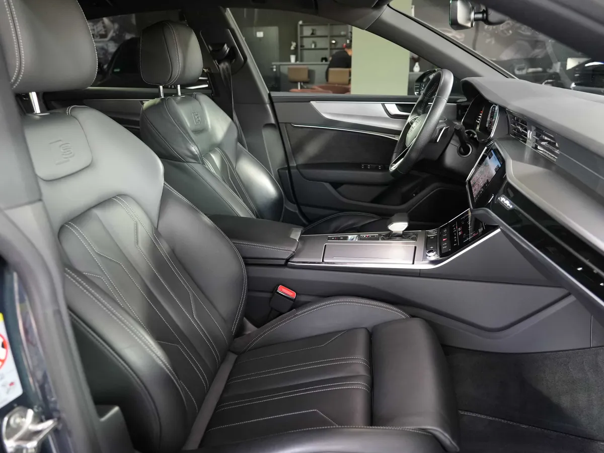 Audi A7 Sportback 55 TFSI S-Line Quattro - Image 16