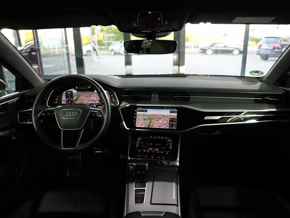 Audi A7 Sportback 55 TFSI S-Line Quattro - Image 18