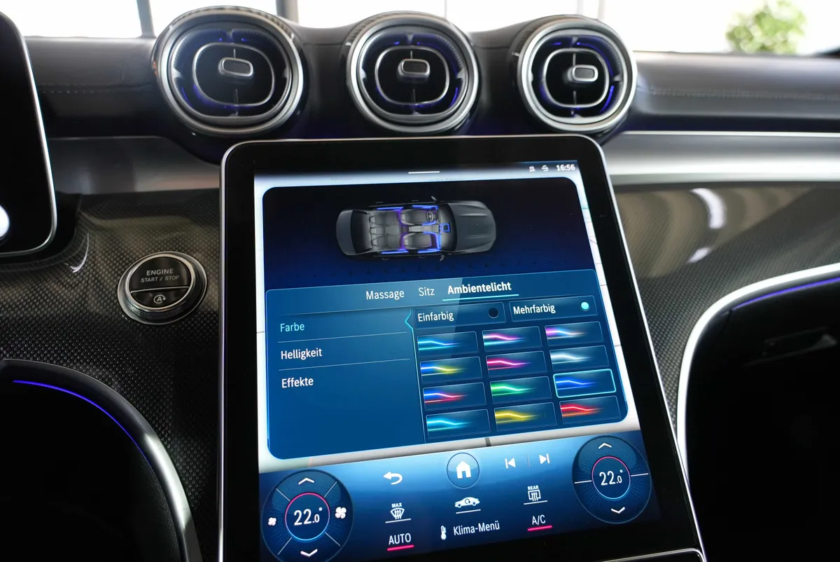 Mercedes-Benz C 300 d AMG Line - Image 22