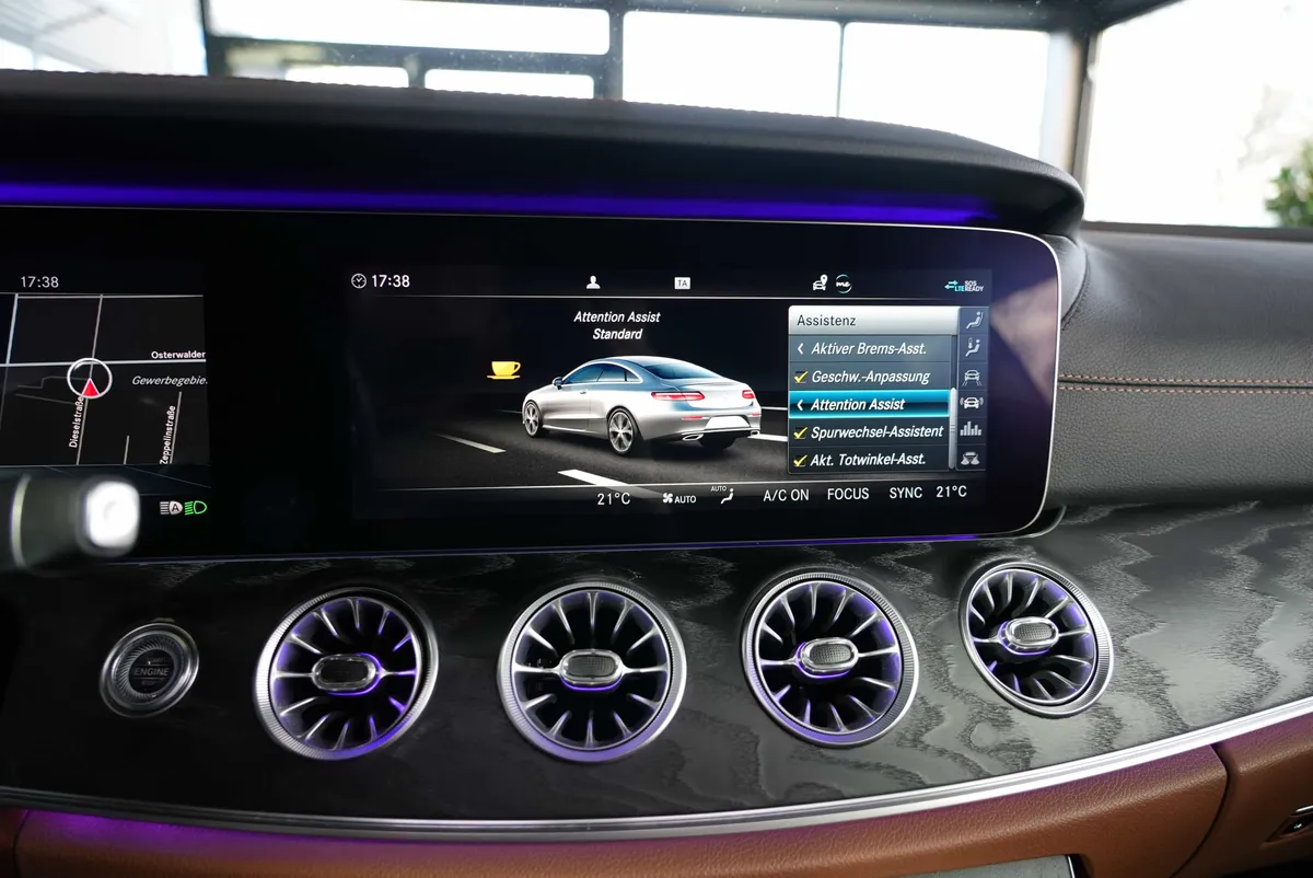 Mercedes-Benz E 450 Coupé 4Matic AMG Line - Image 24