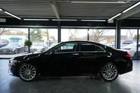 Mercedes-Benz CLA 220 4Matic AMG Line - Image 2