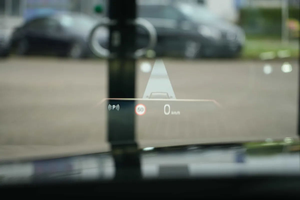 BMW 740 d xDrive M Sport - Image 24