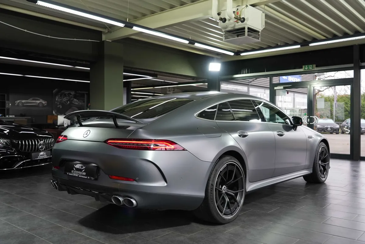 Mercedes-Benz AMG GT 43 4Matic+ - Image 5