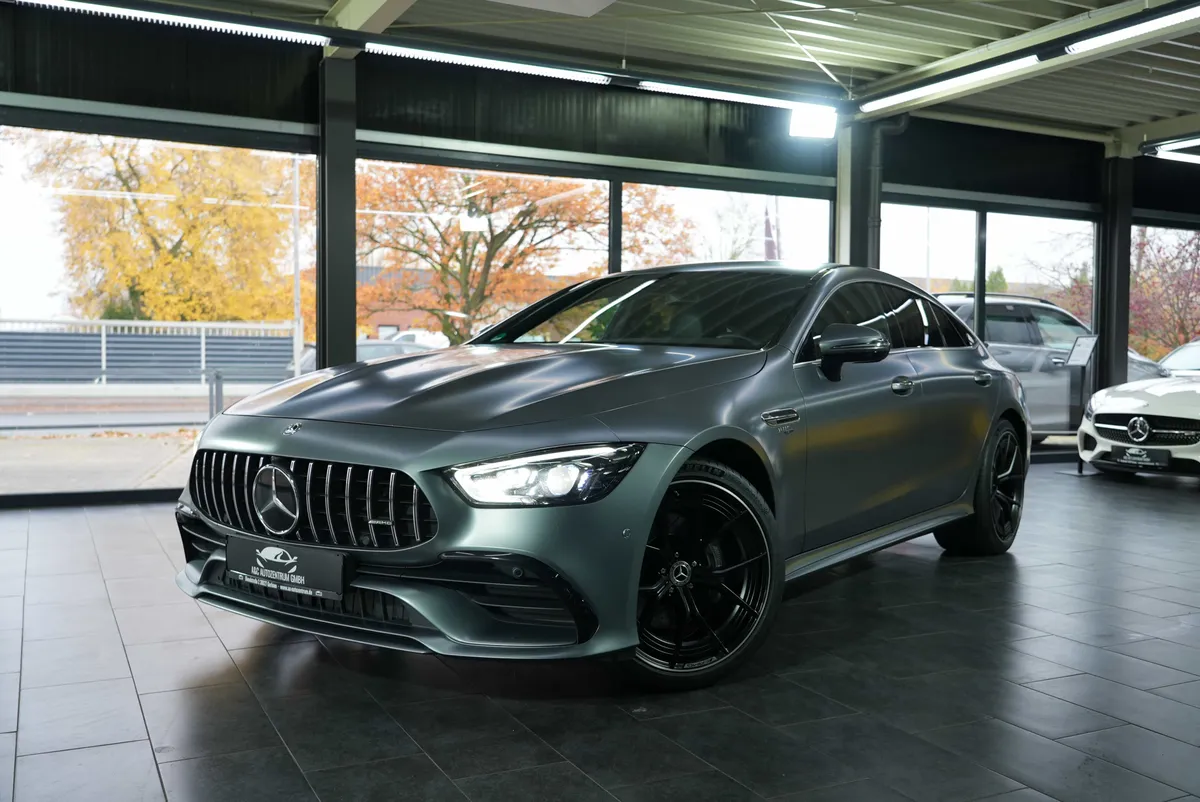 Mercedes-Benz AMG GT 43 4Matic+ - Image 24