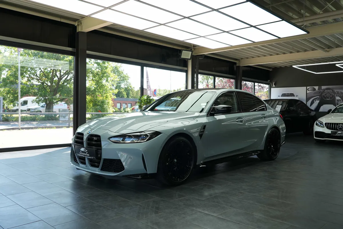 BMW M3 Competition Limousine Brooklyn Grau - Image 1