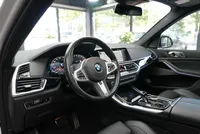 BMW X5 M50i - Image 11