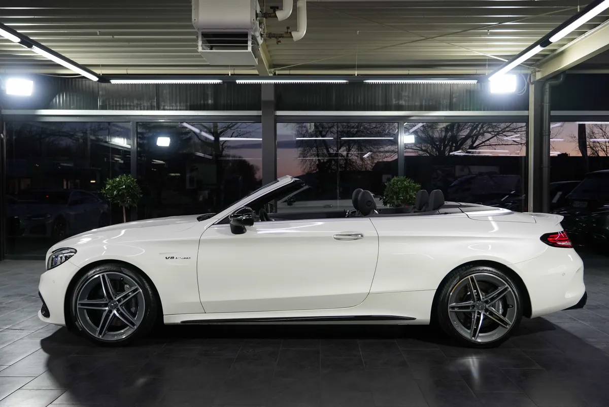 Mercedes-Benz C 63 AMG Cabrio - Image 3