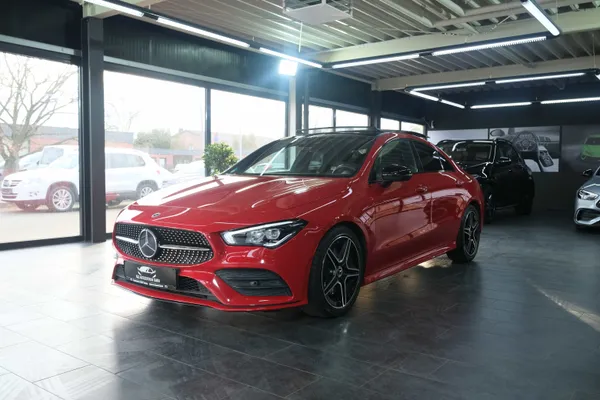Mercedes-Benz CLA 200 AMG Line